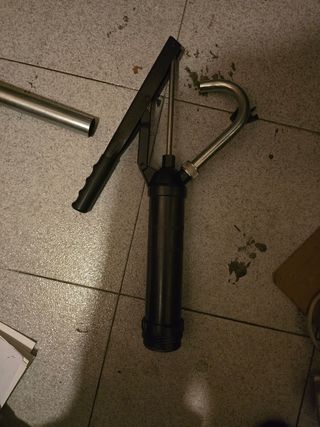 Bomba manual rotativa