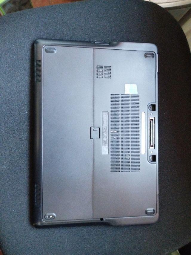 PC portátil Dell Latitude E7250