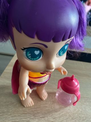 Muñeca superheroina bebe