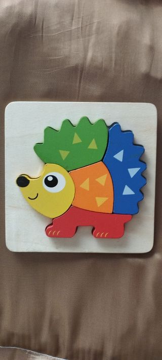 Primer Puzzle de madera