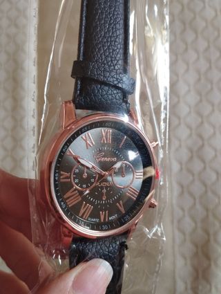 Reloj negro
