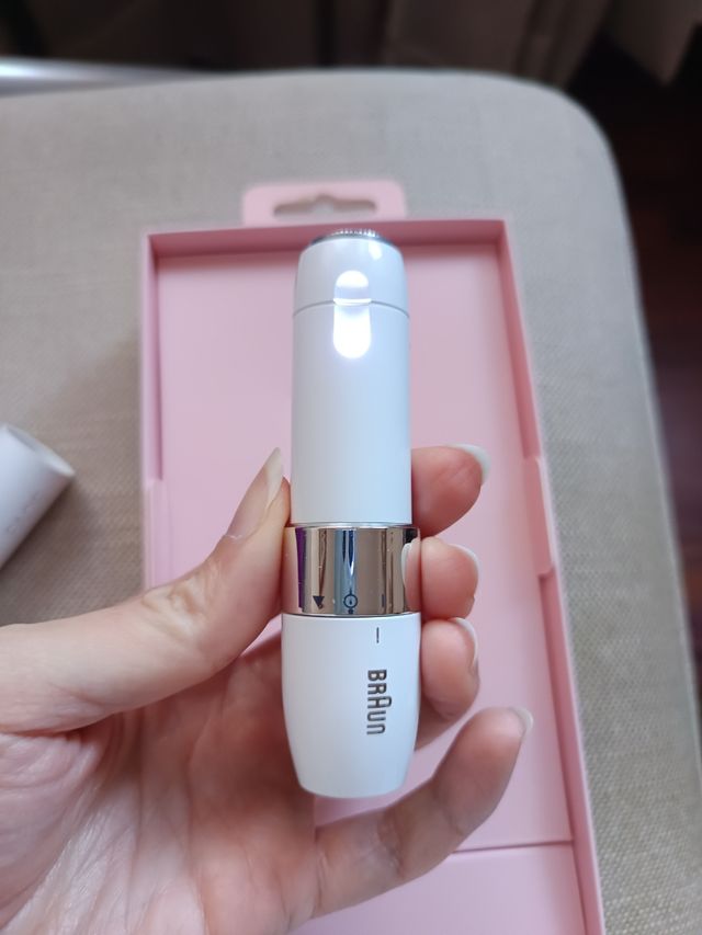 Braun mini depiladora facial