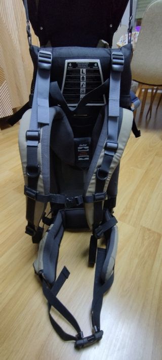 Mochila portabebés deuter