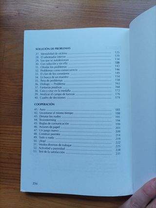 Juegos de interacción para adolescentes y jóvenes 4: Programación de vida. Solución de problemas. Cooperación (Animación de grupos) (Spanish Edition)