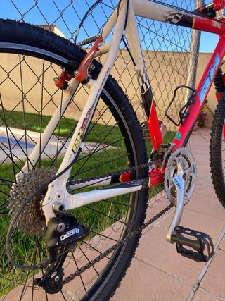 Bicicleta BH CORONAS