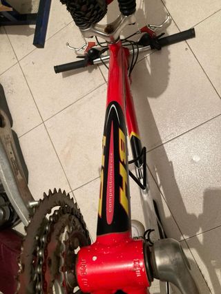 Bicicleta BH CORONAS