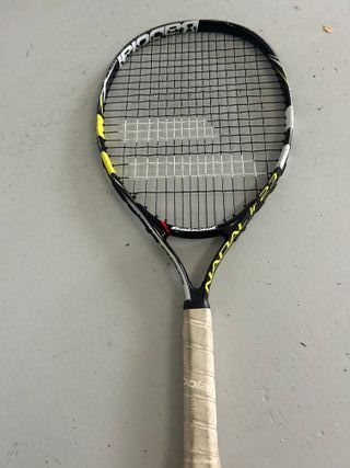 Raqueta de tenis y funda