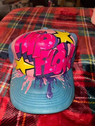 Gorras pintadas a mano