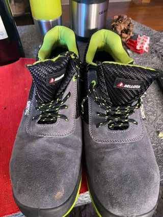 Zapatos seguridad trabajo