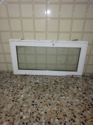 Ventana de aluminio