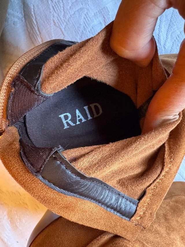 Botin camel oscuro tacon bloque talla 38 RAID 