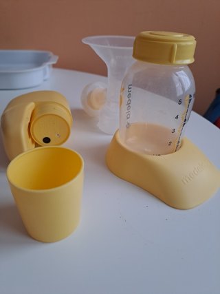 Sacaleches Medela Mini Electric. Con pezoneras