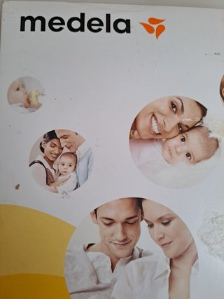 Sacaleches Medela Mini Electric. Con pezoneras