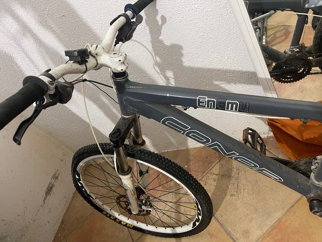 Bicicleta Conor Enemy