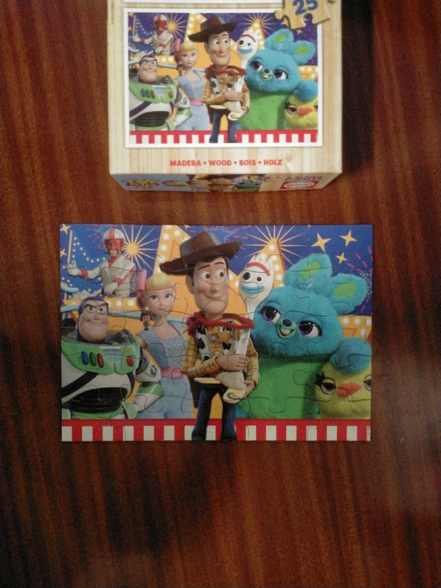 Puzle Toy story 4 ,de madera
