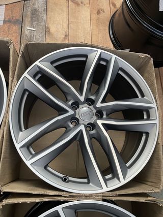 Llantas SQ7 21" ORIGINALES