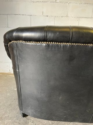 ✅sofa chester original de cuero en buen estado