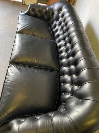 ✅sofa chester original de cuero en buen estado