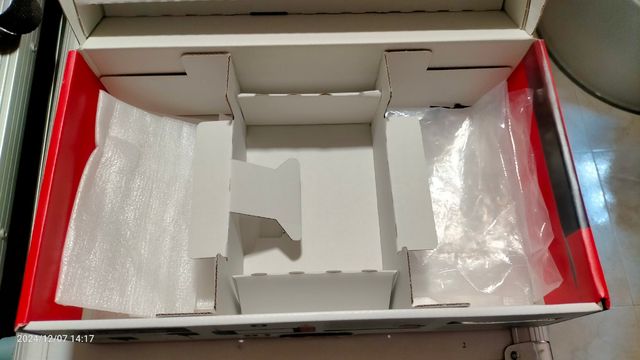 Caja Nintendo Switch 1