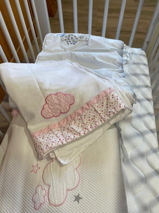 Cuna blanca infantil