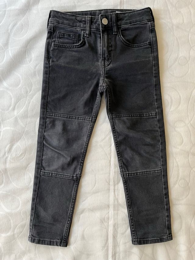 PANTALÓN talla 5-6 -H&M-