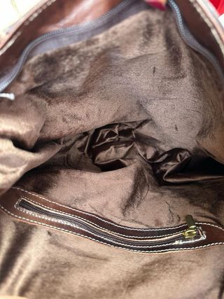 MOCHILA CUERO CIERRE ANTIRROBO CRUDADO