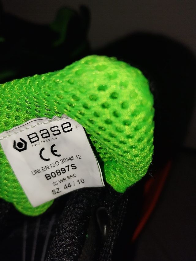 Scarpe antinfortunistiche 