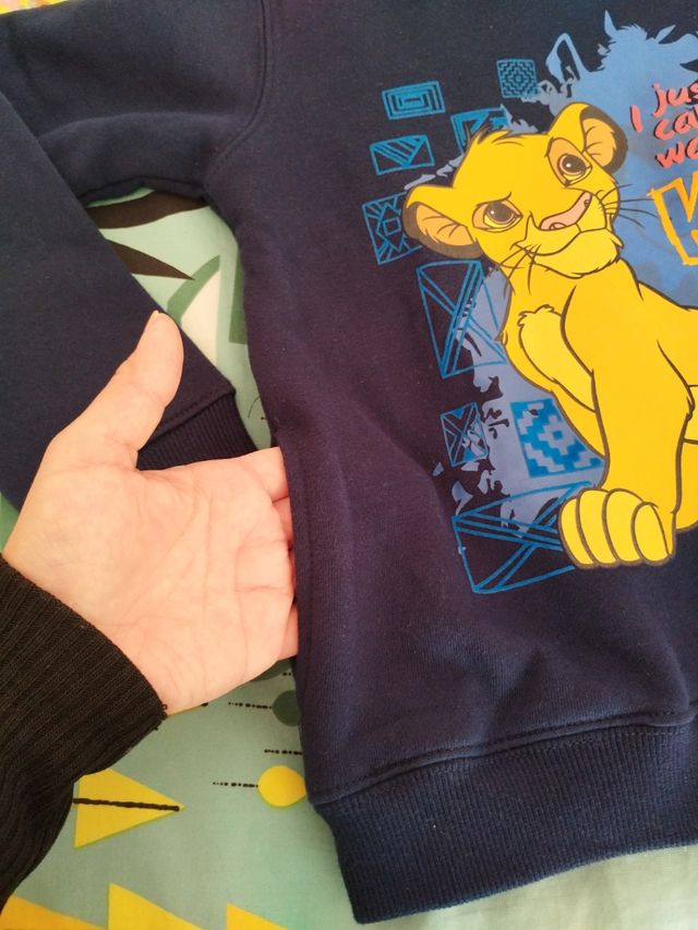 Sudadera Rey león talla 10 Disneyland Paris