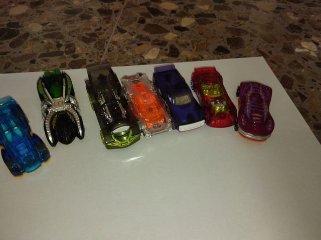 Coches transparentes Hot wheels 7