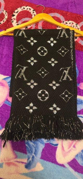 Bufanda luis vuitton original negra