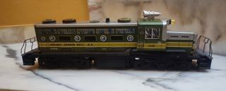 Antigua locomotora. Tren.