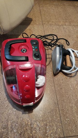 Vaporeta con plancha incluída