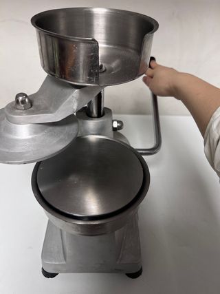 Prensa manual profesional para hamburguesas CH – C