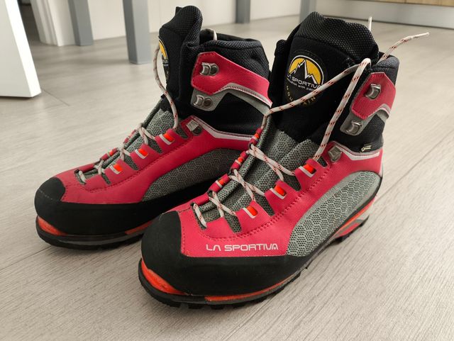 Botas Montaña La Sportiva talla 39