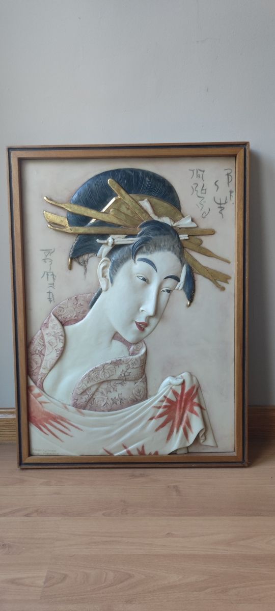 Relieve de estilo japonés