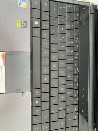 Ordenador portatil para piezas