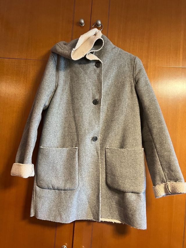 Abrigo gris