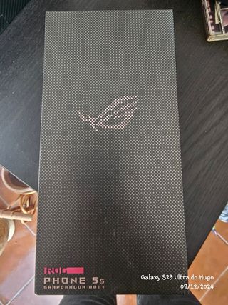 Rog Phone 5s APENAS CAIXA e MANUAL