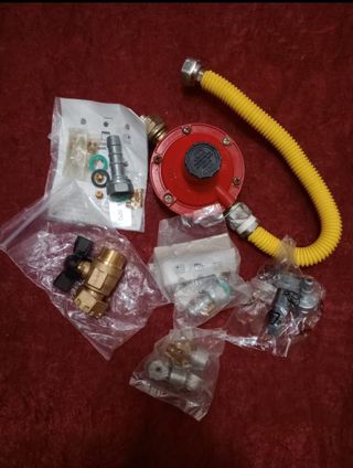 Regolatore GPL+Vari accessori