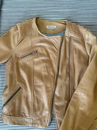 Cazadora de cuero beige