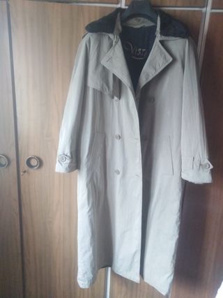 GABARDINA CUELLO DE PIEL. MUJER