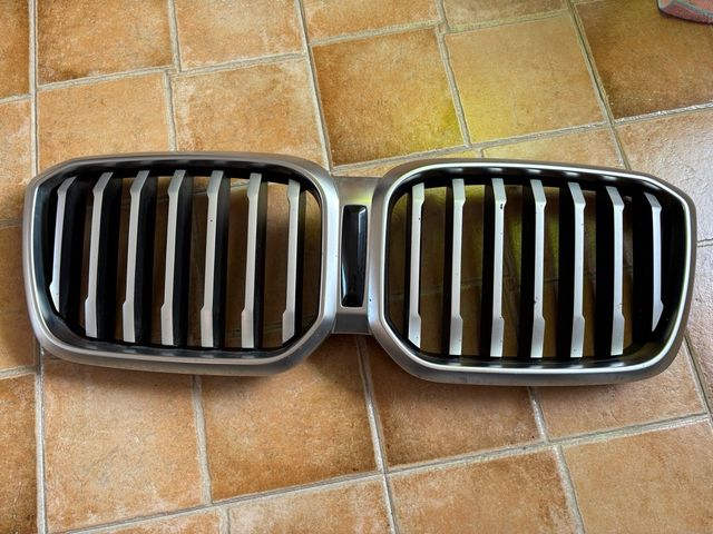 Rejilla bmw x1 x3