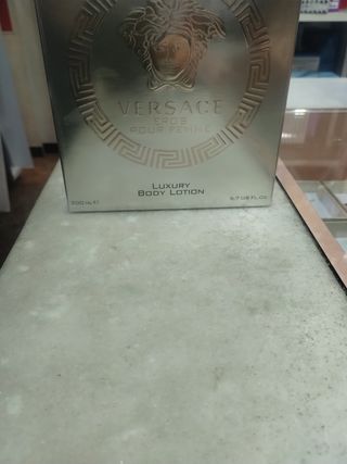 Body  lotion Versace
