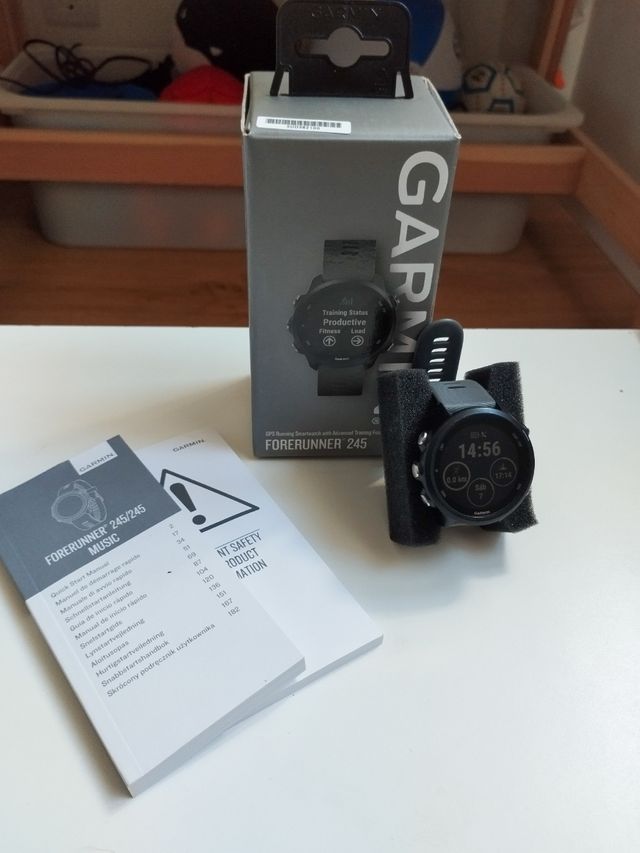 Garmin Forerunner 245