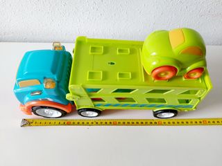 Camión + coches
