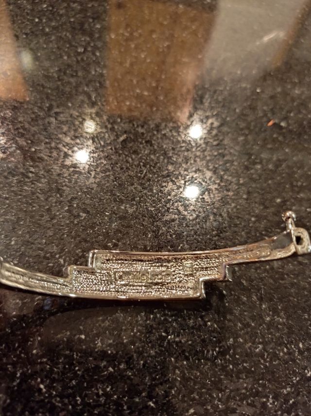 Camille Lucie bracciale rigido.