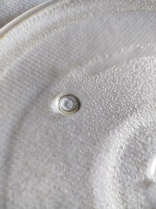 Plato de 27 cm para microondas grande.