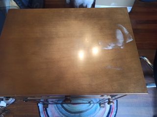 Maquina de coser con mueble