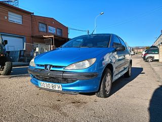 Peugeot 206 2001
