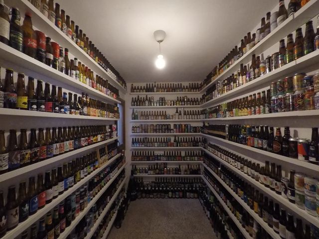 Col•lecció cerveses. Colección cervezas